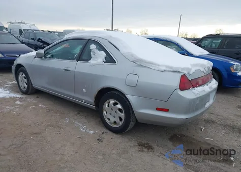 1999 Honda Accord Ex из США, поврежденный, VIN 1HGCG3252XA009856